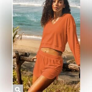 Beyond Yoga Tropez Pullover Orange Dream Sweater NWT lounge size M cozy lounge